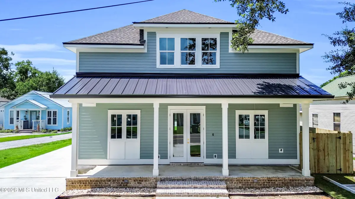 412 Main Street, Bay Saint Louis, MS 39520 - #1