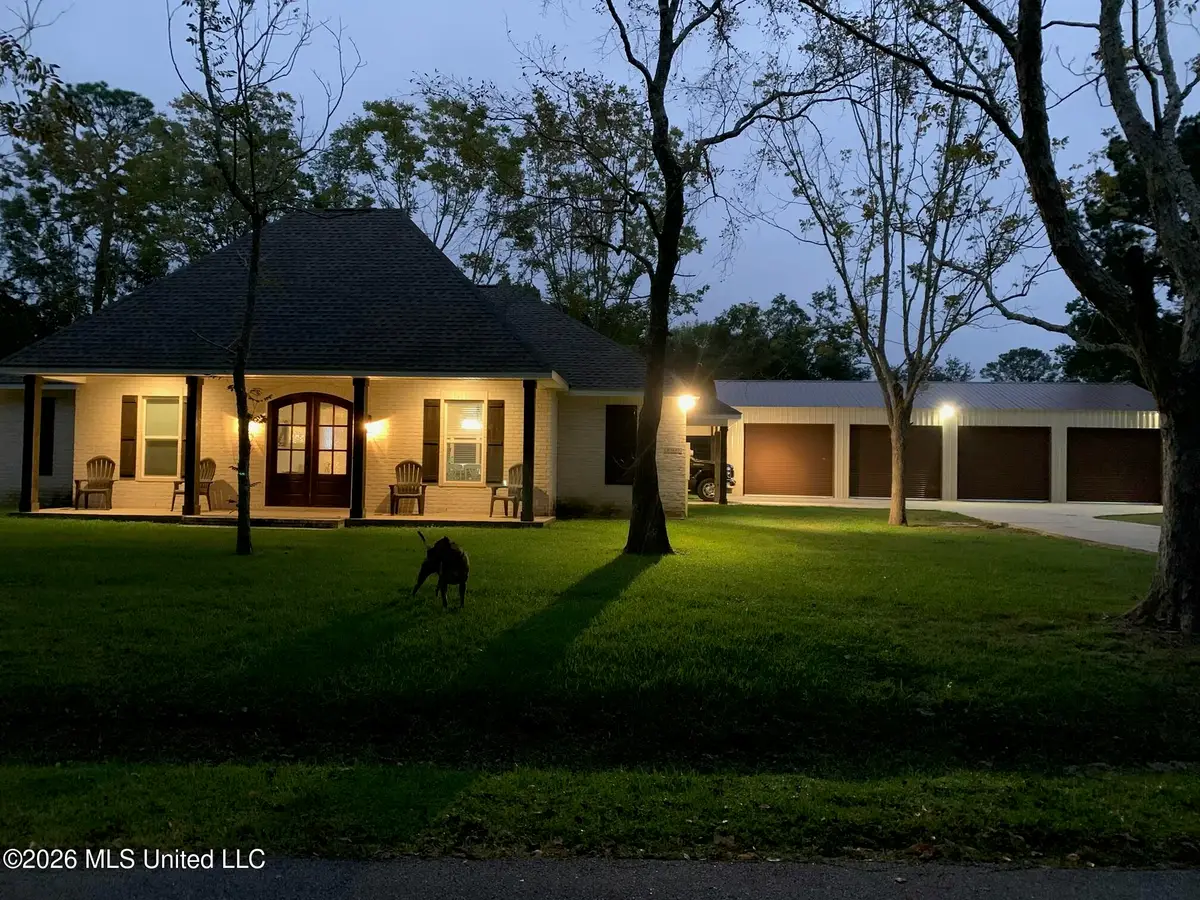 8809 Stonewall Street, Ocean Springs, MS 39564 - #1