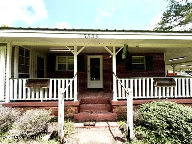 5825 Elder Street, Moss Point, MS 39563 - #2