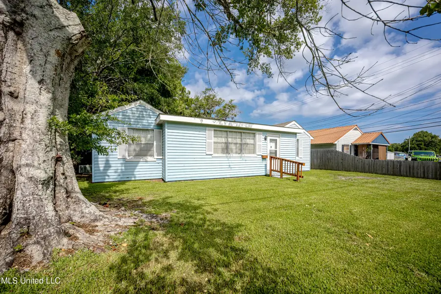 1815 Cherubusco Street, Pascagoula, MS 39567 - #3