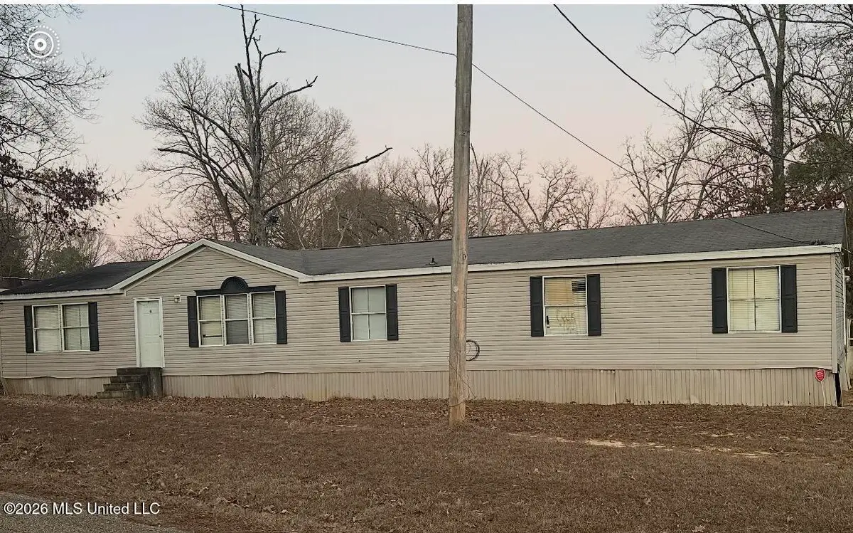 1000 Horse Shoe Circle, Byram, MS 39272 - #1