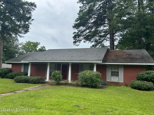 2261 Sloane Street, Jackson, MS 39204