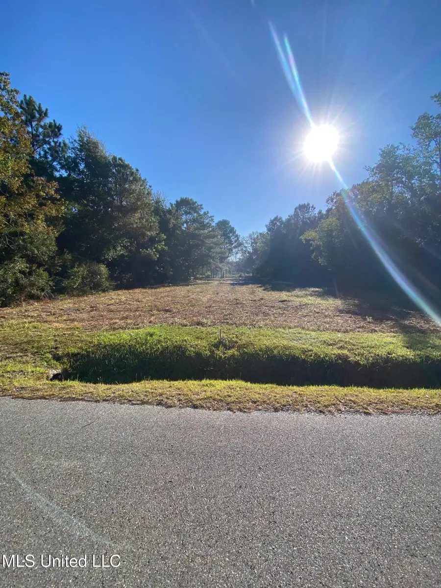 118 Engman Avenue, Bay Saint Louis, MS 39520 - #2