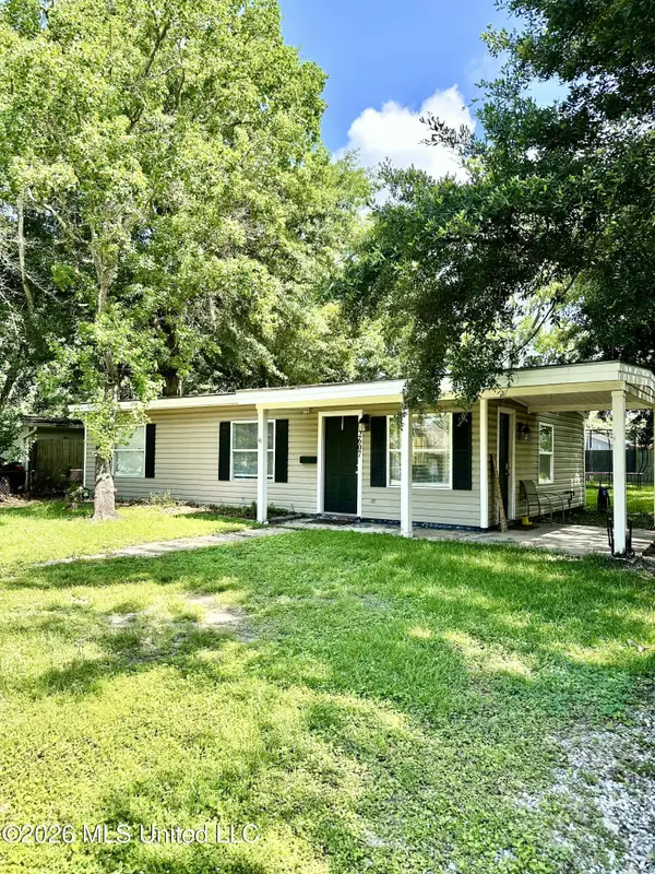 2607 Avenue B, Pascagoula, MS 39567