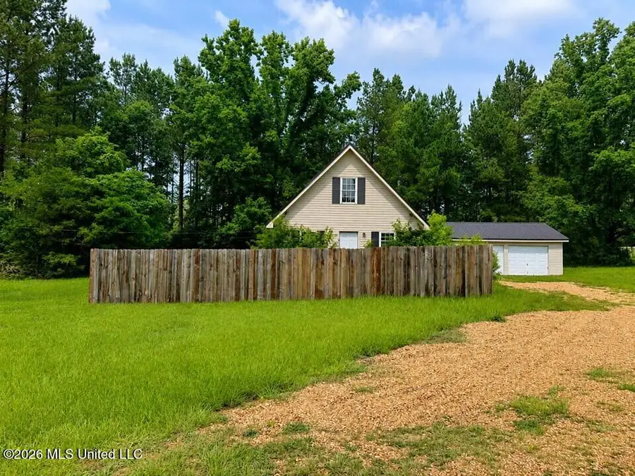 3654 Highway 16 E, Canton, MS 39046 - #2