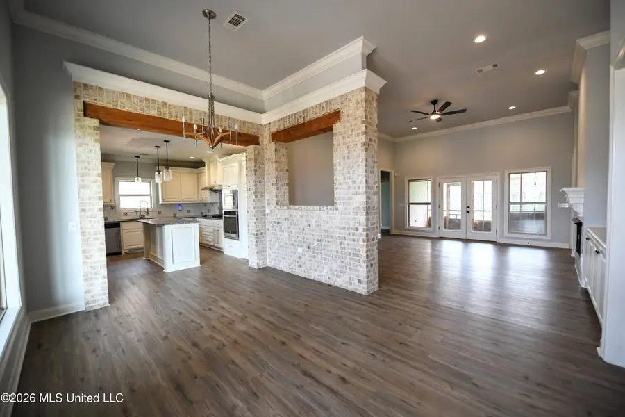602 Emerald Court, Brandon, MS 39047 - #3