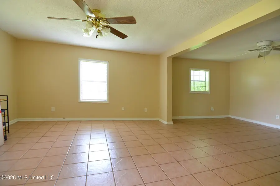 468 Park Street, Hernando, MS 38632 - #3