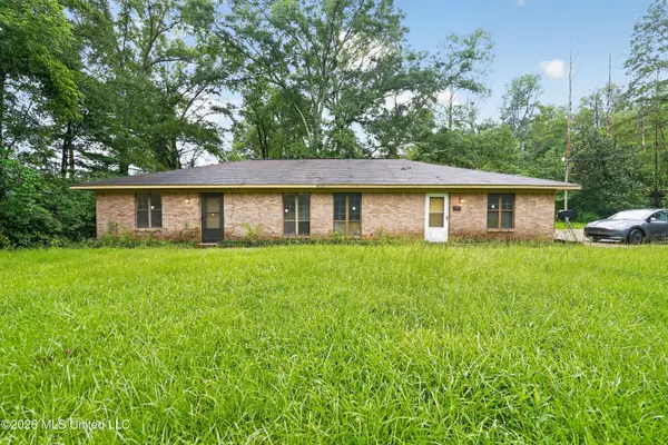 4525 Whitehaven Drive, Jackson, MS 39204