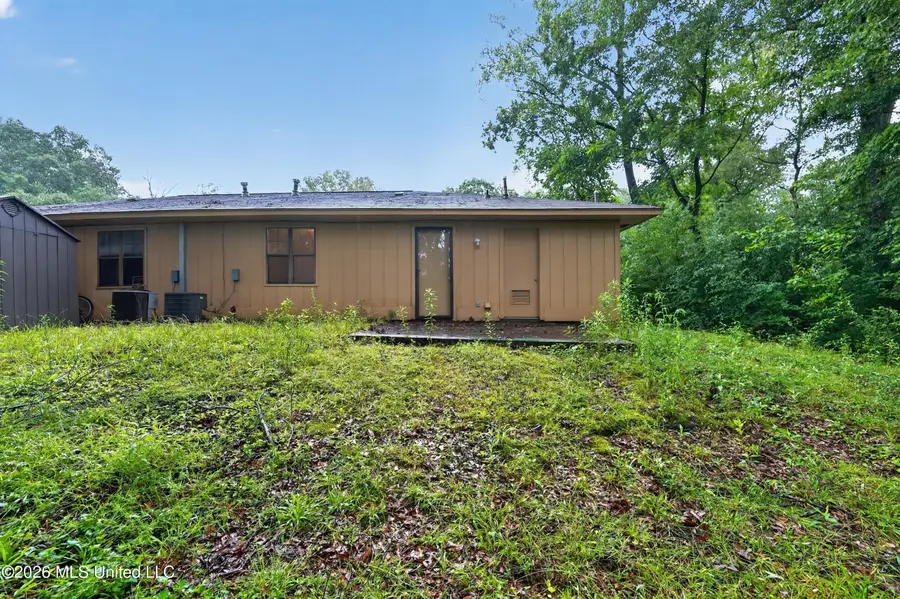 4525 Whitehaven Drive, Jackson, MS 39204 - #2
