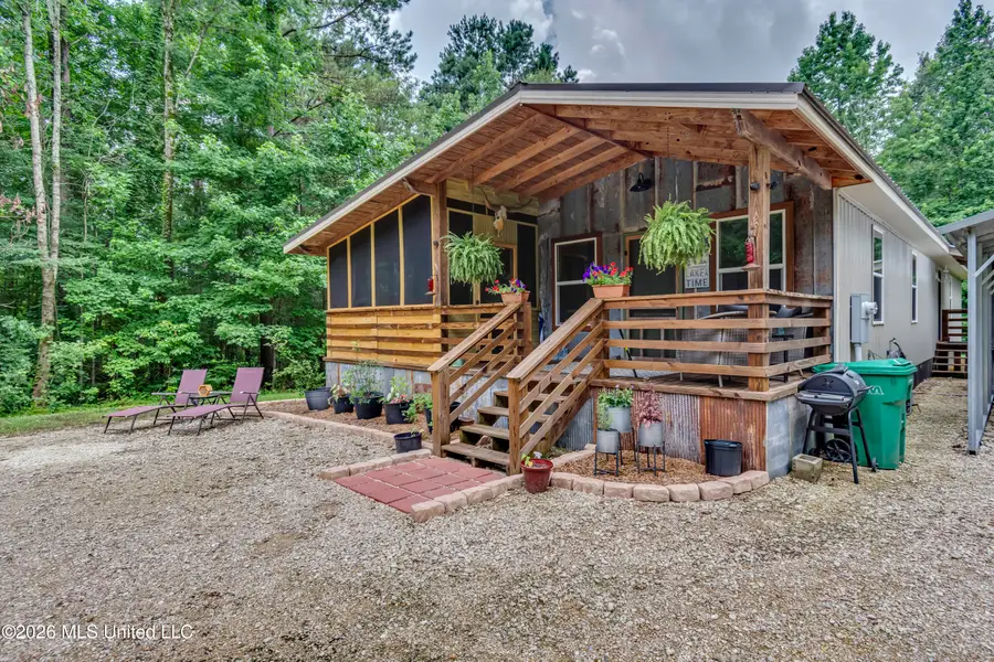 1058 E Broadwater Road, Byram, MS 39212 - #3