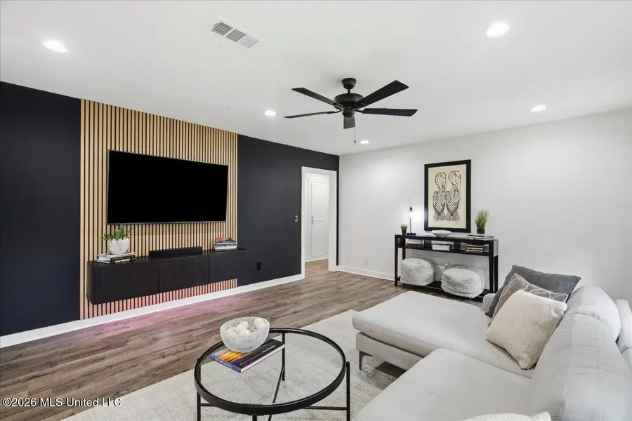 1013 Meadow Heights Drive, Jackson, MS 39206 - #3