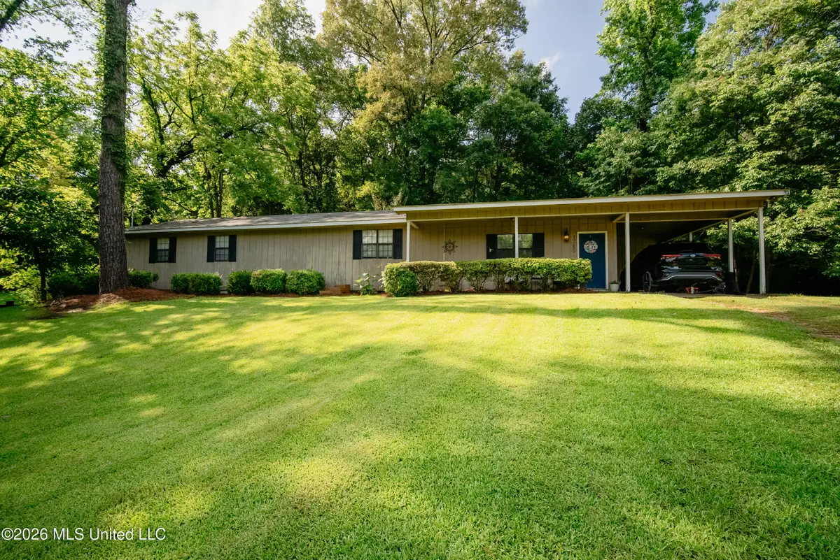 1715 Hood Drive, Yazoo City, MS 39194 - #1