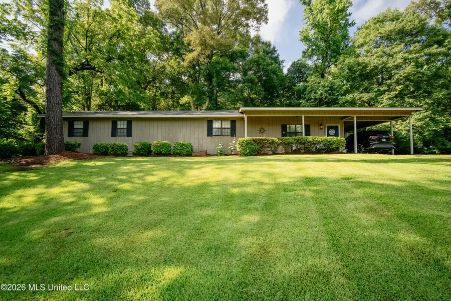 1715 Hood Drive, Yazoo City, MS 39194 - #2