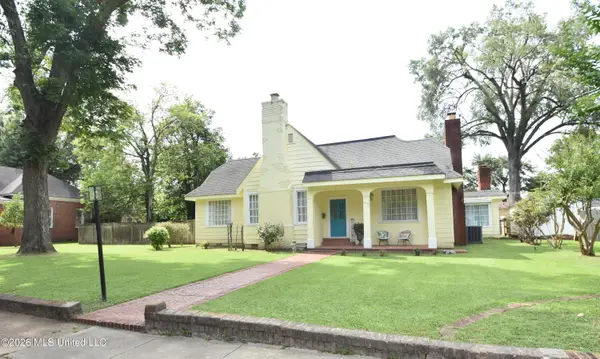513 Crockett Avenue, Greenwood, MS 38930