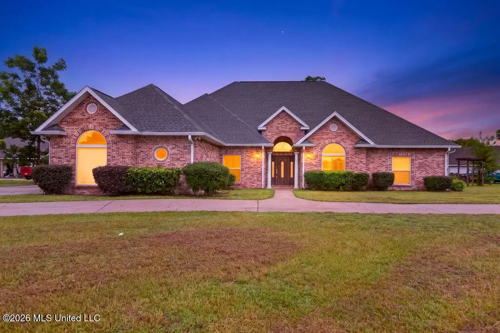 18241 E Robinwood East Drive, Saucier, MS 39574 - #1