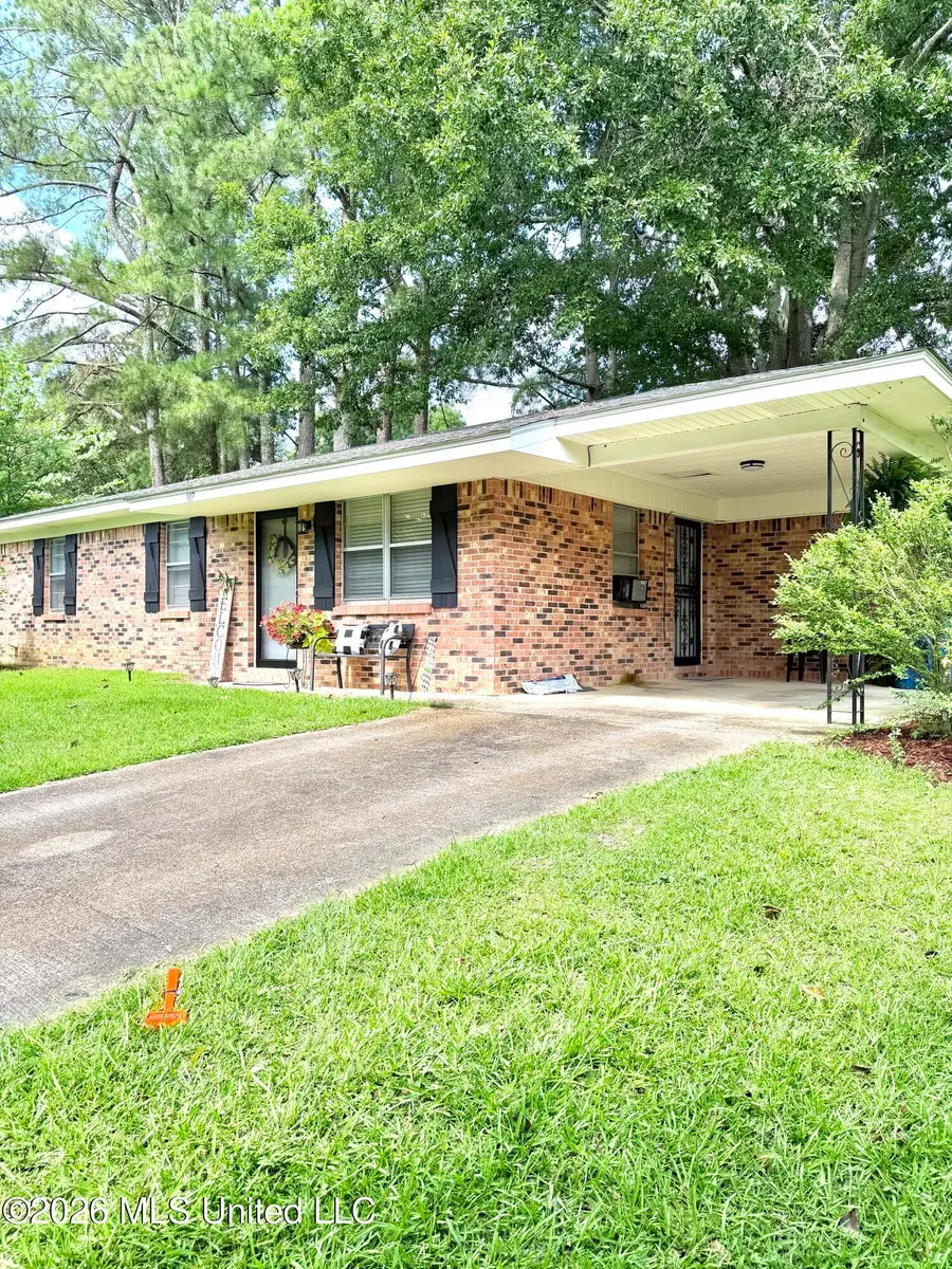 107 Longview Drive, Coffeeville, MS 38922 - #2