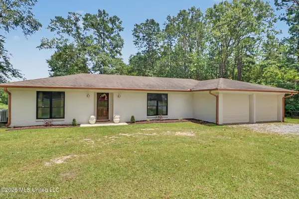 17074 Doc Lizana Road, Gulfport, MS 39503