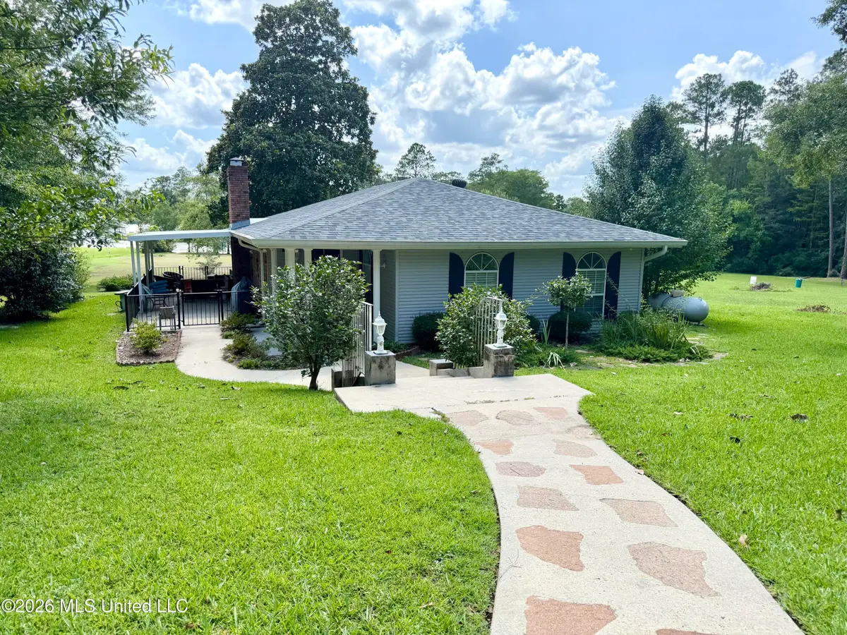 708 Lakeside Drive, Carriere, MS 39426 - #1