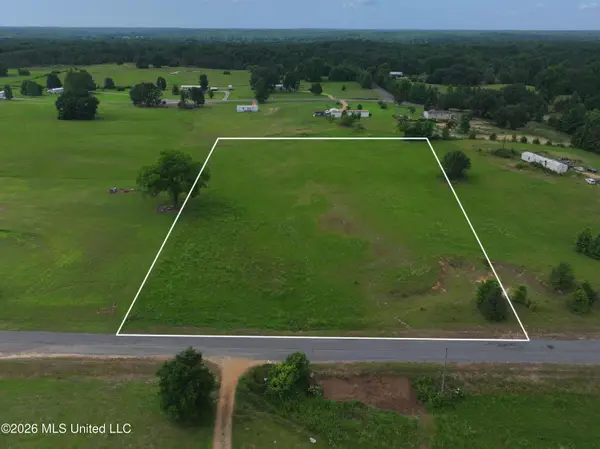 428 Cherry Tree Lane, Coldwater, MS 38618