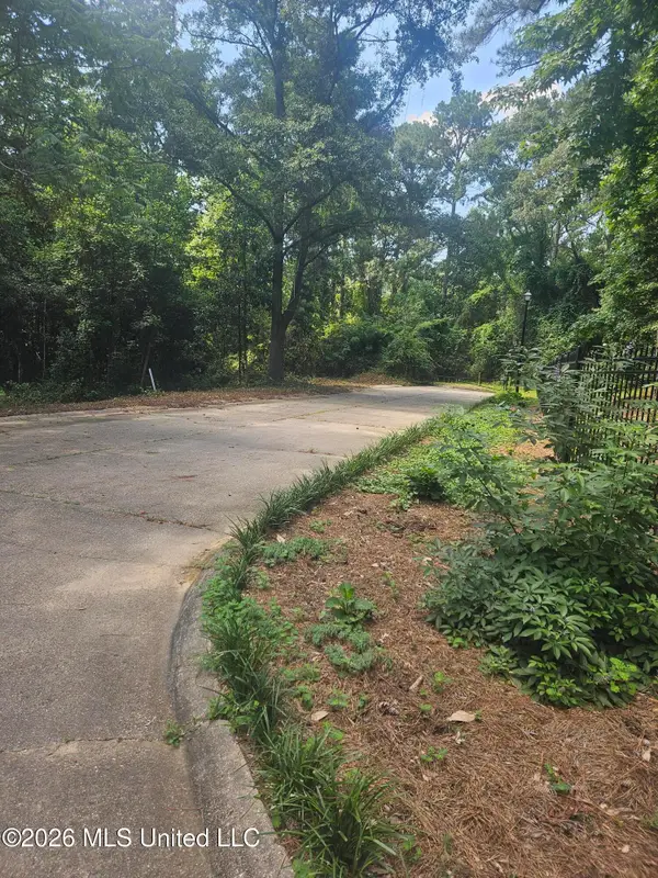 11 Shamroque Drive, Laurel, MS 39440