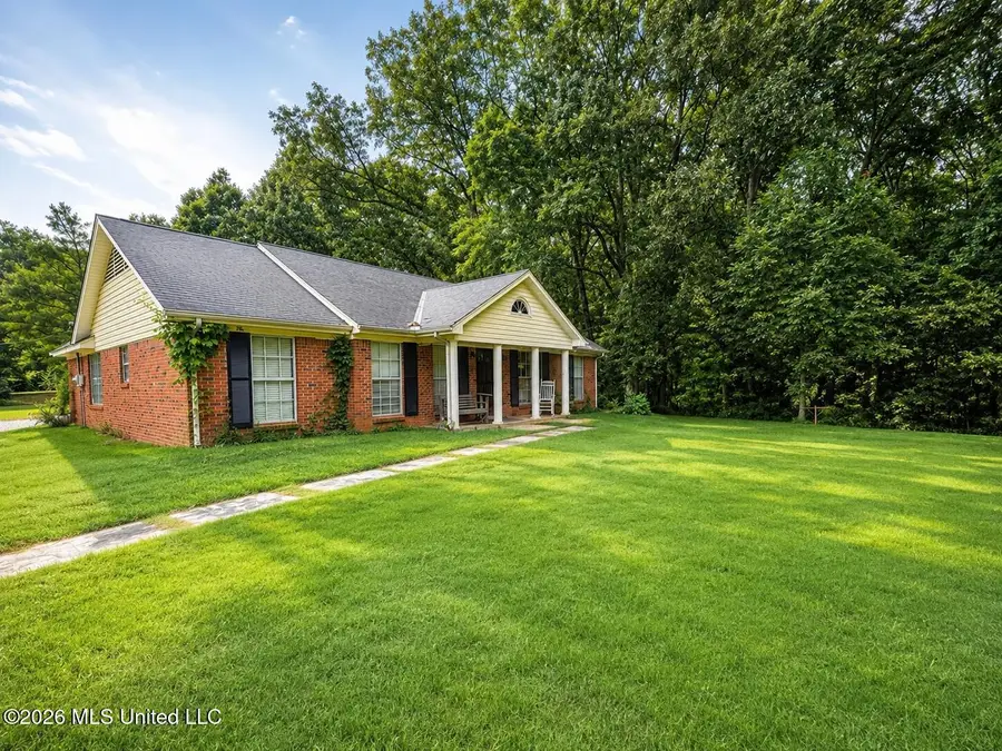 383 Dogwood Ranch Circle, Byhalia, MS 38611 - #2