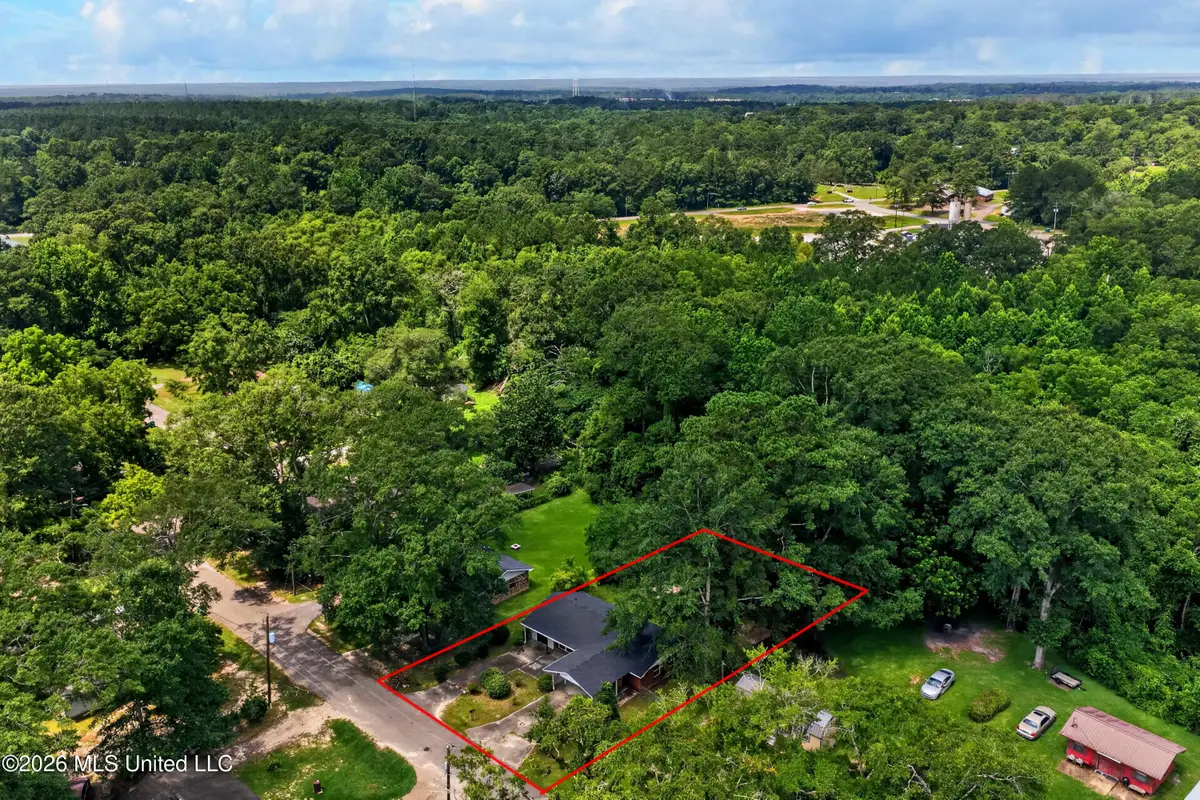 526 Stevon Moore Street, Wiggins, MS 39577 - #1