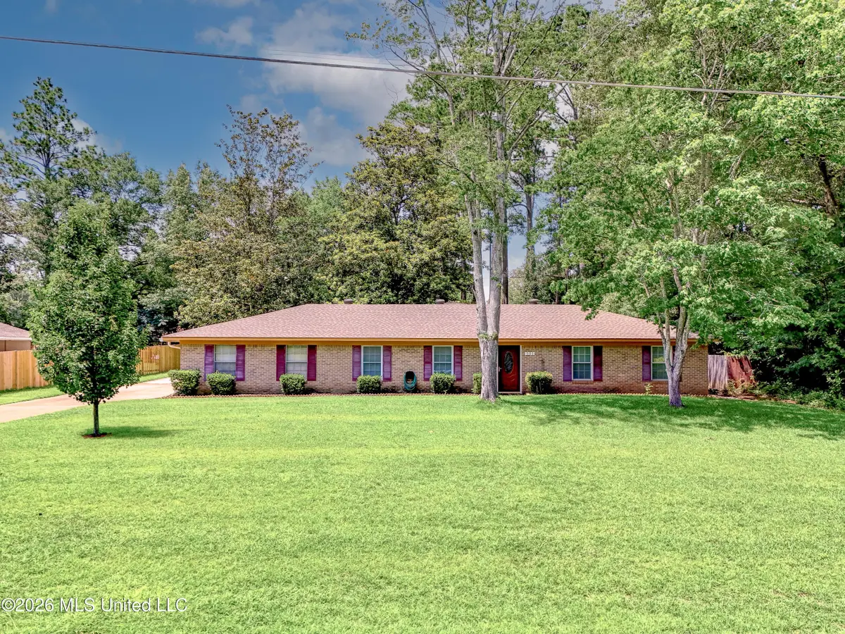 501 Elmwood Street, Vicksburg, MS 39180 - #1