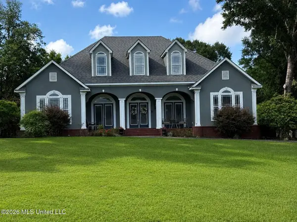 5402 Huckleberry Lane, Moss Point, MS 39562