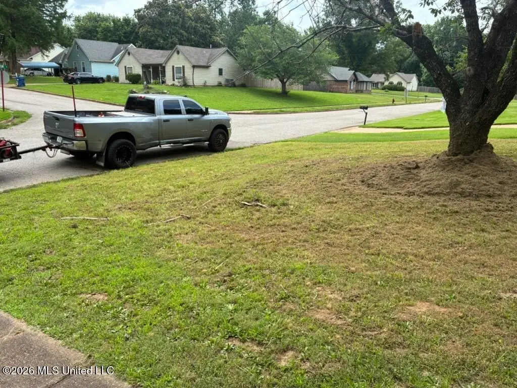 5615 Ingleside Drive, Horn Lake, MS 38637 - #1