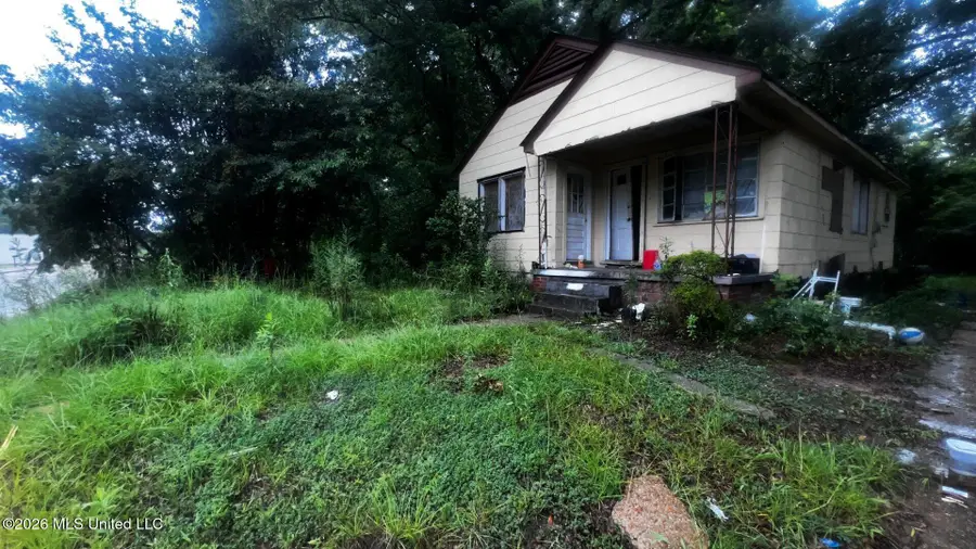 2112 Martin Luther King Junior Drive, Jackson, MS 39213 - #2