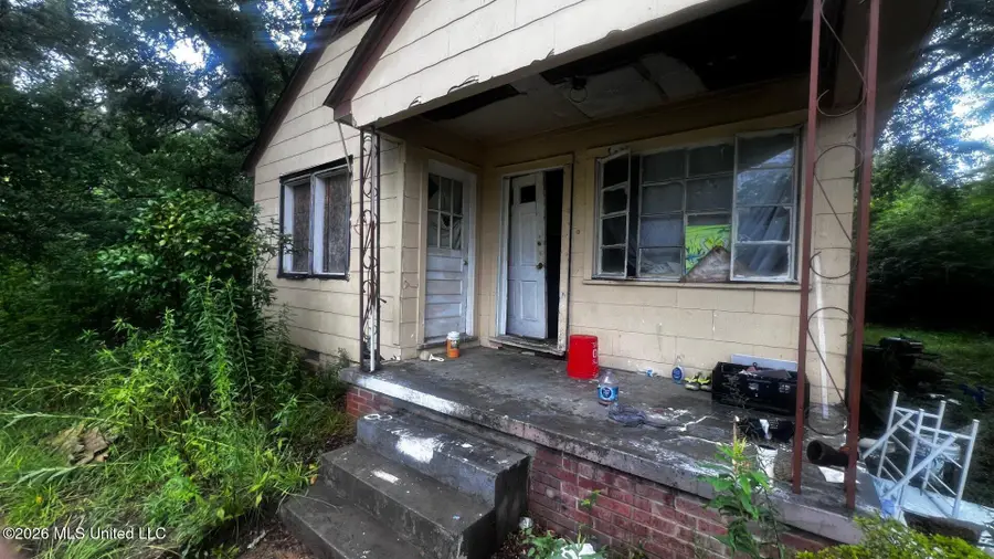 2112 Martin Luther King Junior Drive, Jackson, MS 39213 - #3