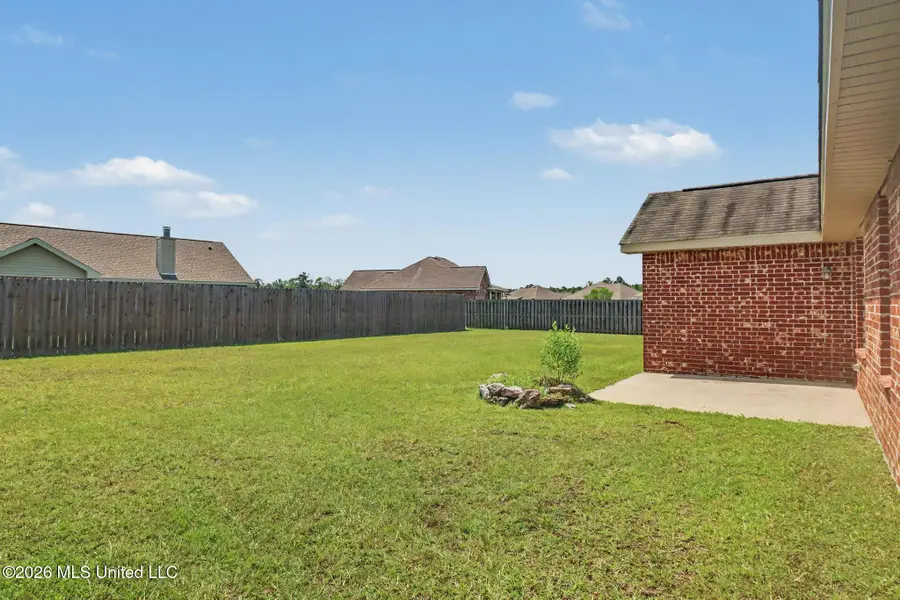 2024 Irma Circle, Ocean Springs, MS 39564 - #2