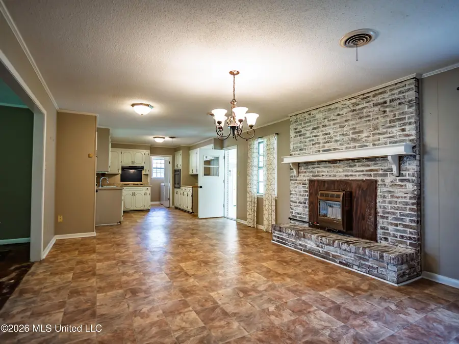 117 Hemlock Road, Batesville, MS 38606 - #3
