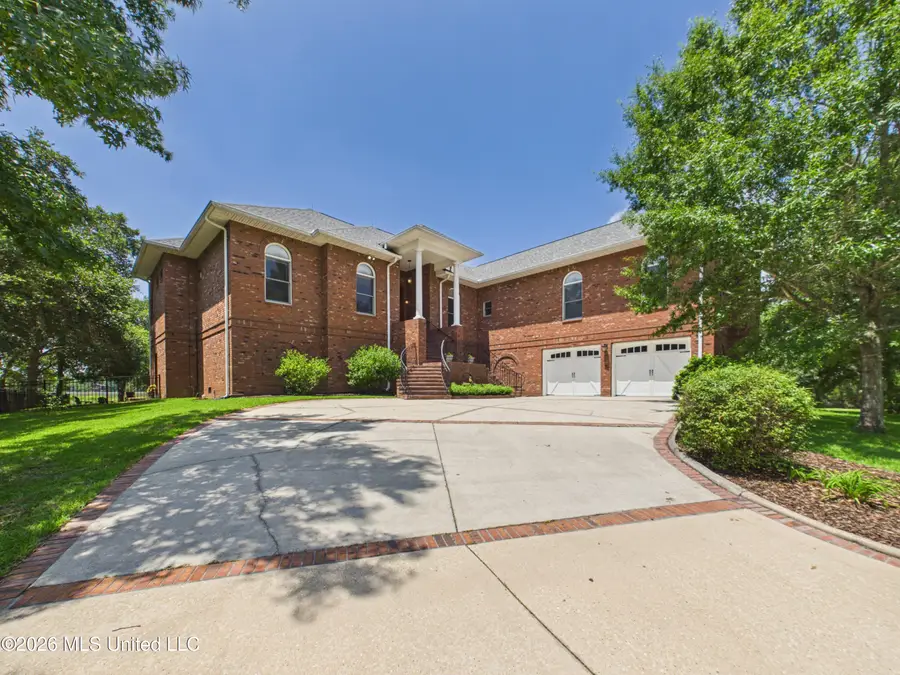 2816 Eagle Pine Drive, Ocean Springs, MS 39564 - #3