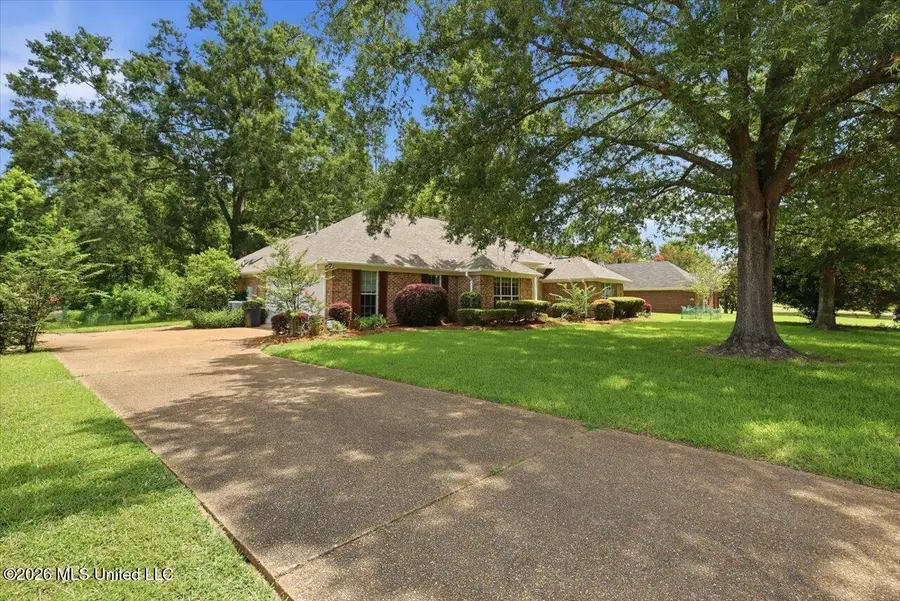 212 Cambridge Drive, Madison, MS 39110 - #3