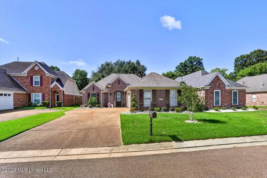 4957 Graham Lake Drive, Olive Branch, MS 38654 - #2
