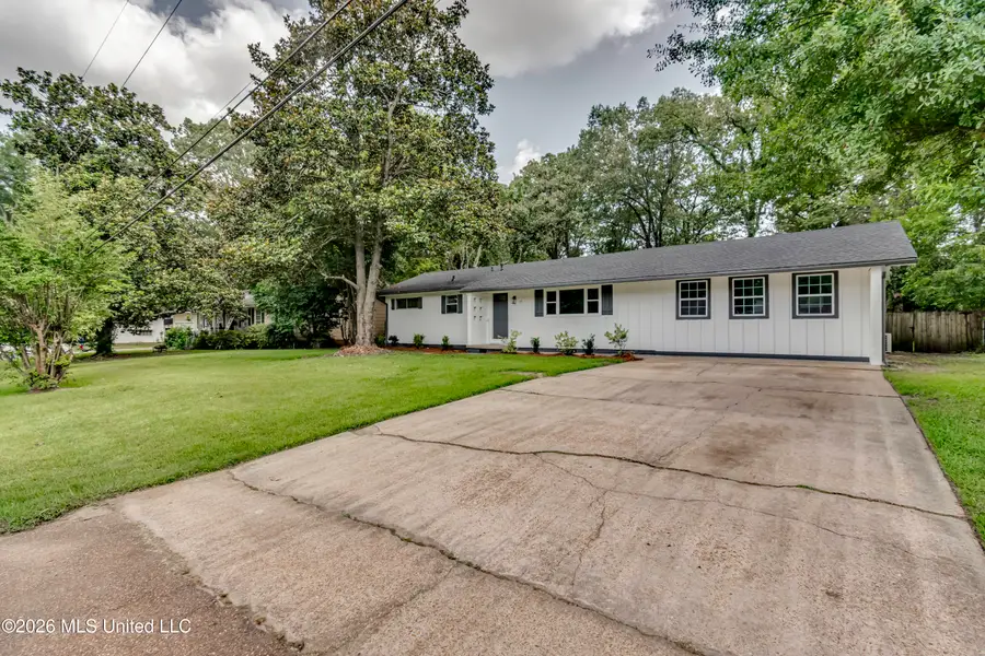117 Hillcrest Drive, Clinton, MS 39056 - #3