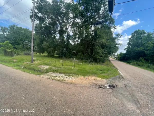 206 E Enterprise Street, Brookhaven, MS 39601