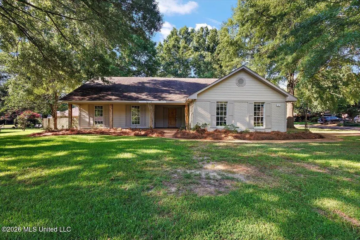 607 Huntington Drive, Madison, MS 39110 - #1