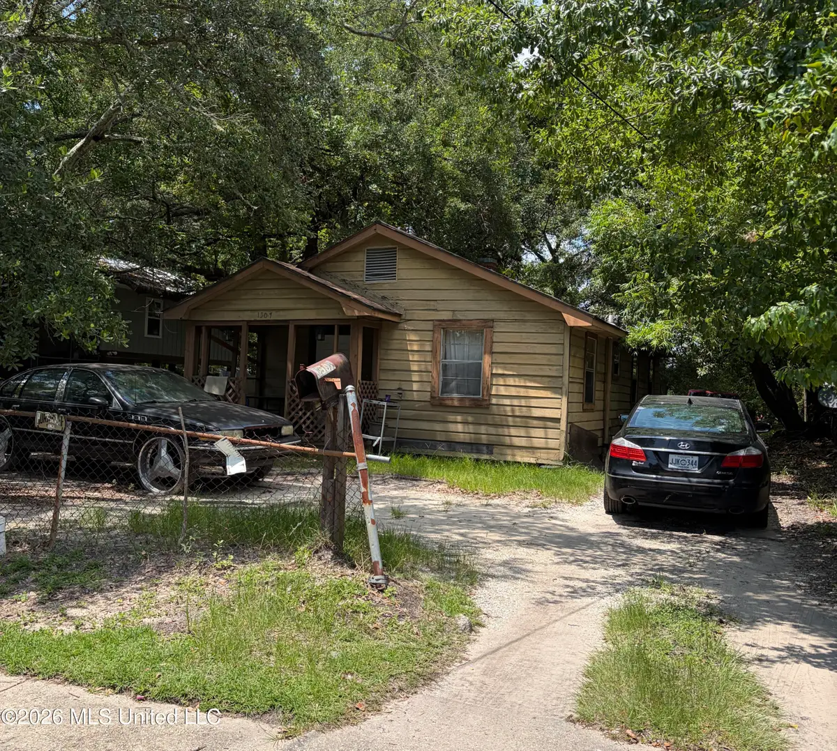 1507 E School Avenue, Pascagoula, MS 39567 - #1
