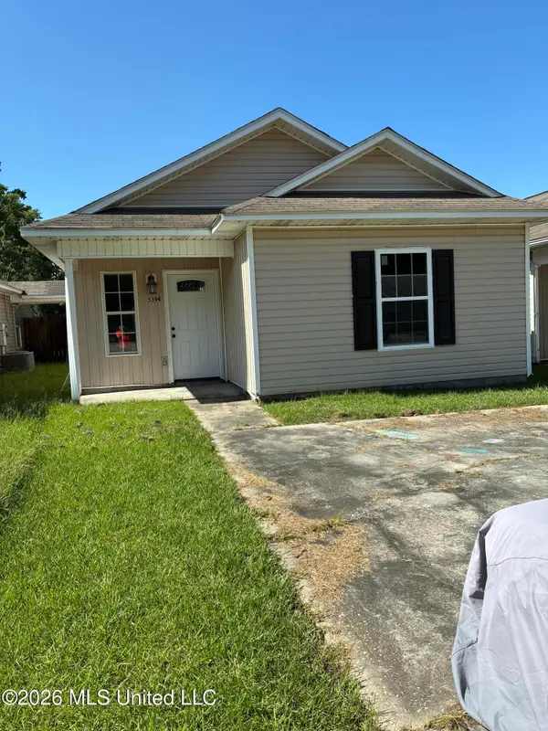 5394 Quail Creek Circle, D'Iberville, MS 39540