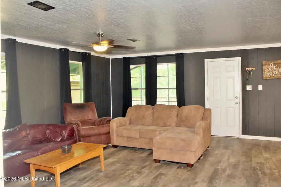 109 Hickory Lane, Lucedale, MS 39452 - #3