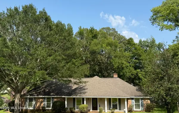 106 Deer Run, Pearl, MS 39208