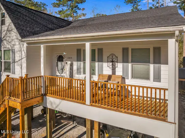 6015 Choctaw Place, Kiln, MS 39556
