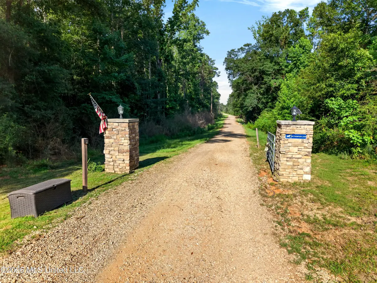 40 Thompson Lane, Carriere, MS 39426 - #1