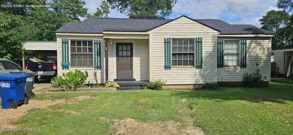 903 Kenwood Lane, Natchez, MS 39120