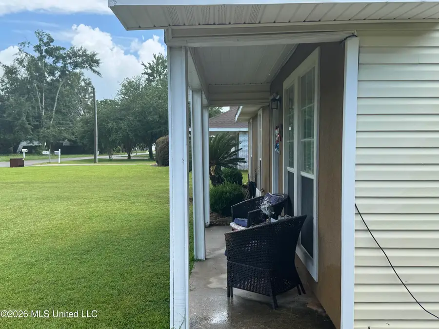 126 N Seashore Avenue, Long Beach, MS 39560 - #3