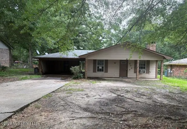 606 Hacienda Avenue, Hattiesburg, MS 39402