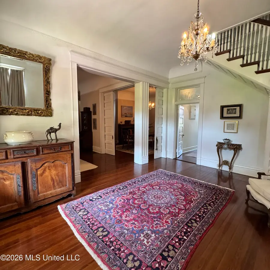 212 Linton Avenue, Natchez, MS 39120 - #3