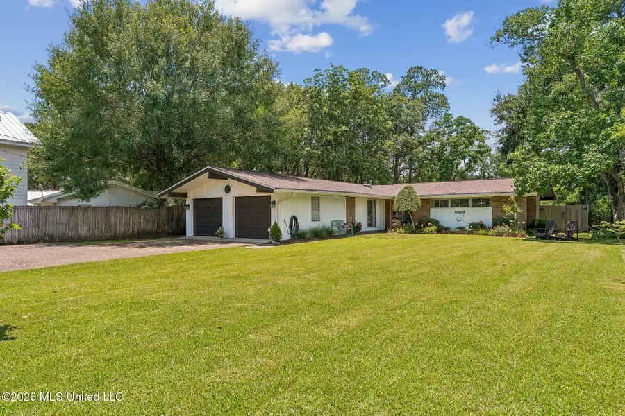 13829 E El Bonito Drive, Ocean Springs, MS 39564 - #2